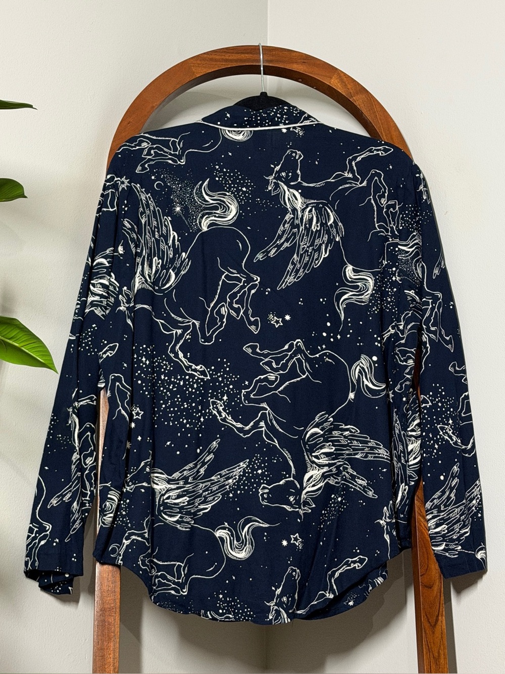 Victoria's Secret LARGE Navy Blue Celestial Pegasus Long Sleeve Sleep Shirt - Picture 2 of 8